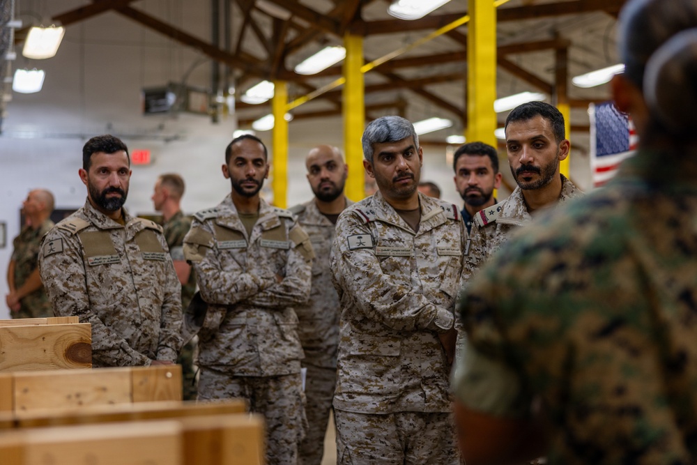 Marine Corps Combat Service Support Schools Hosts Royal Saudi Naval Force – Marine Force