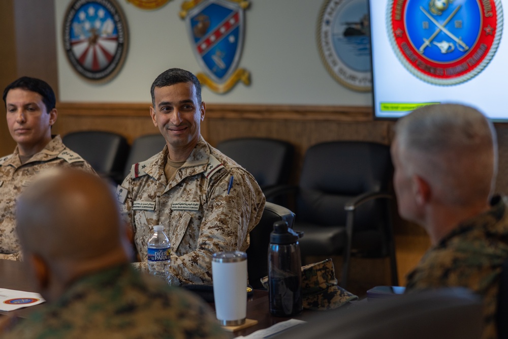 Marine Corps Combat Service Support Schools Hosts Royal Saudi Naval Force – Marine Force