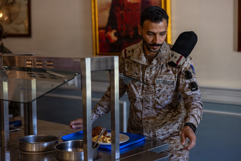 Marine Corps Combat Service Support Schools Hosts Royal Saudi Naval Force – Marine Force