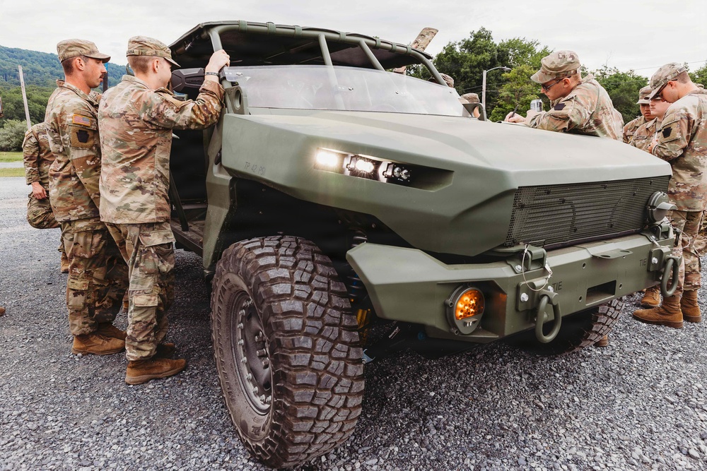 1-112th Infantry trains on new Infantry Squad Vehicle