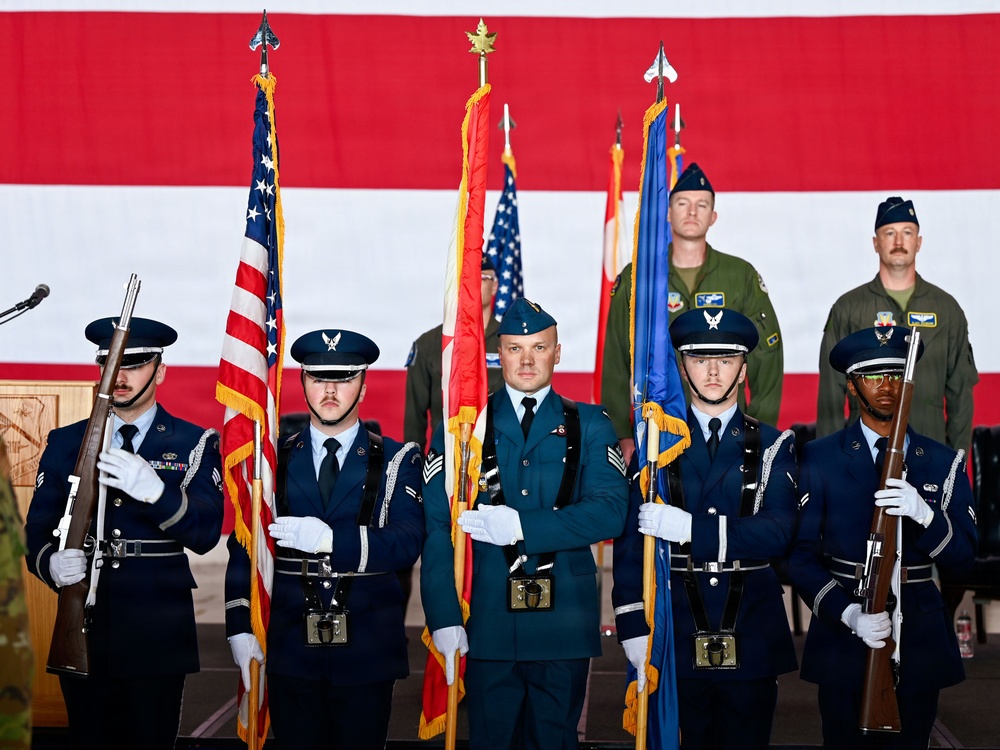 965th Airborne Air Control Squadron welcomes new commander