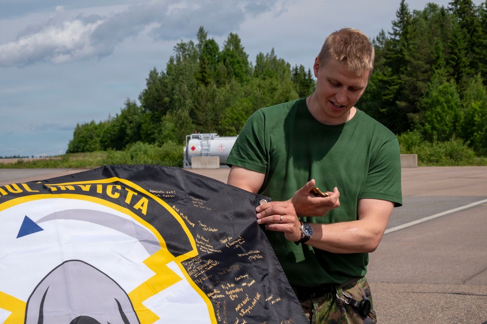 493 FGS gift Finnish air force commemorative unit flag