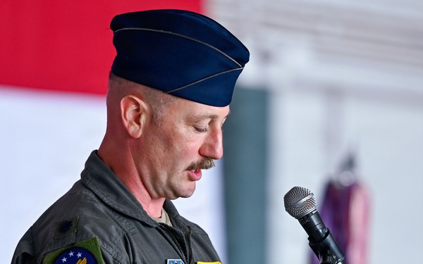 965th Airborne Air Control Squadron welcomes new commander