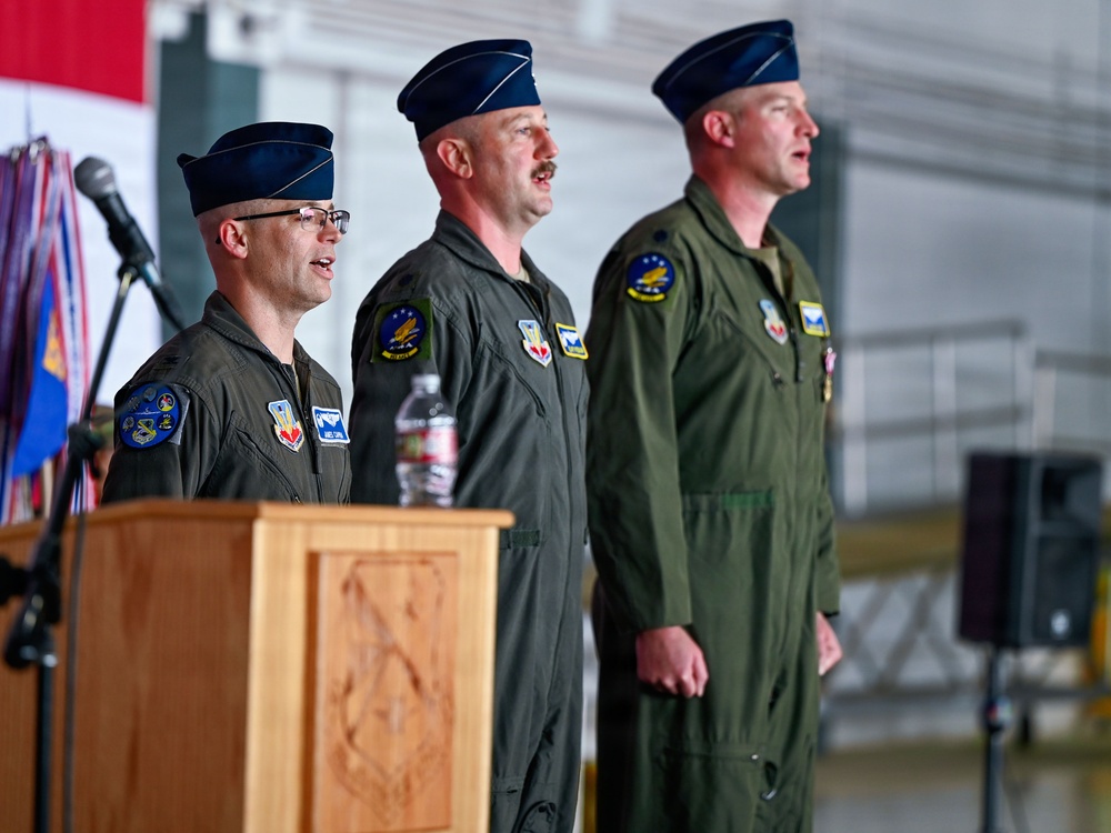 965th Airborne Air Control Squadron welcomes new commander
