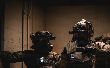 3rd SFG (A) 14th Chemical Reconnaissance Detachment and EOD demonstrate operational readiness during exercise Venom Shield