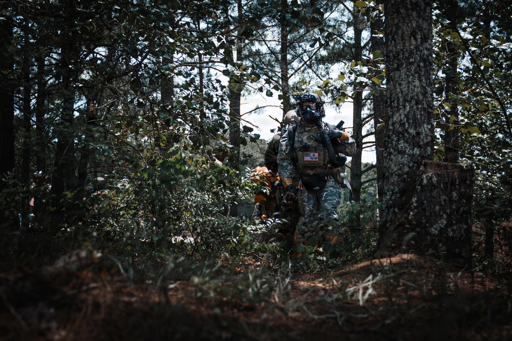 3rd SFG (A) 14th Chemical Reconnaissance Detachment and EOD demonstrate operational readiness during exercise Venom Shield