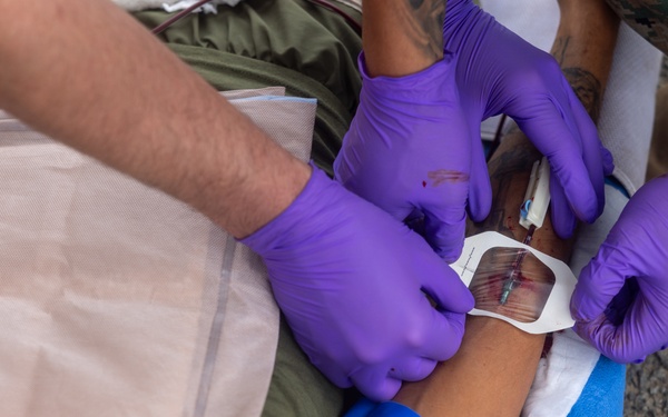 1st MLG Sailors use Battlefield Assisted Trauma Documentation Kits for Valkyrie course
