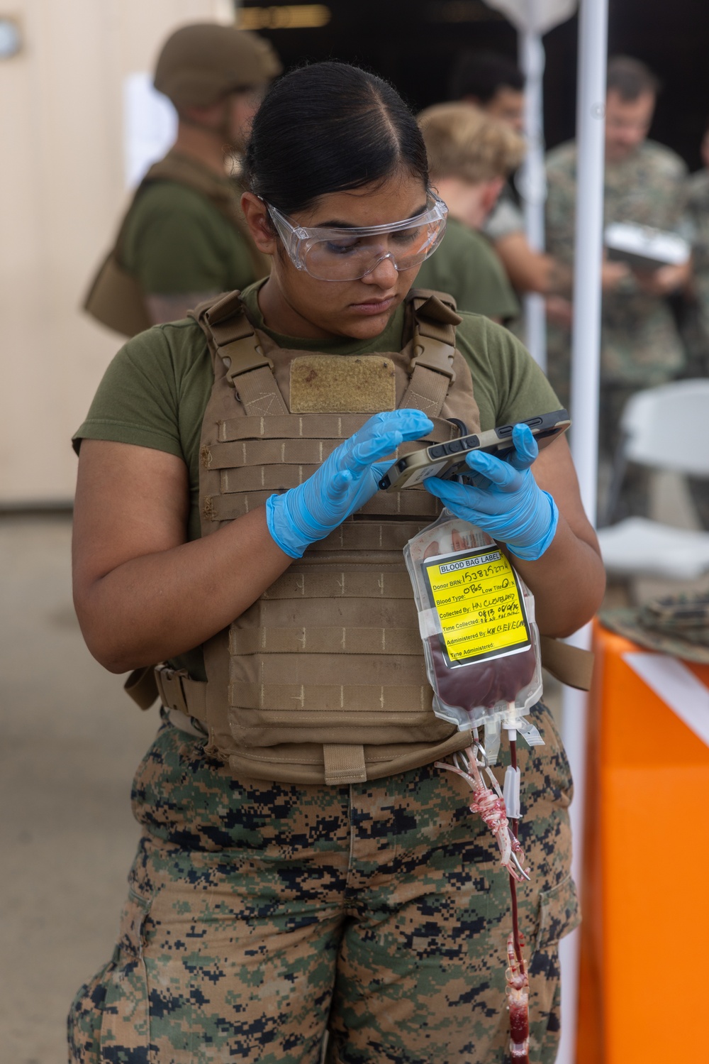 1st MLG Sailors use Battlefield Assisted Trauma Documentation Kits for Valkyrie course