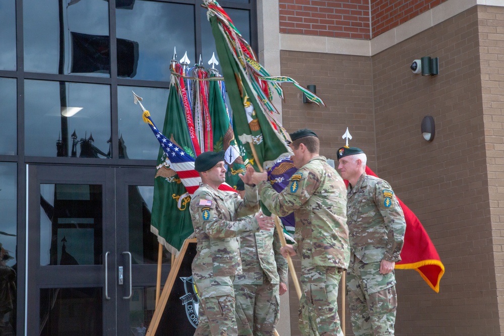 3rd Special Forces Group conducts change of command ceremony