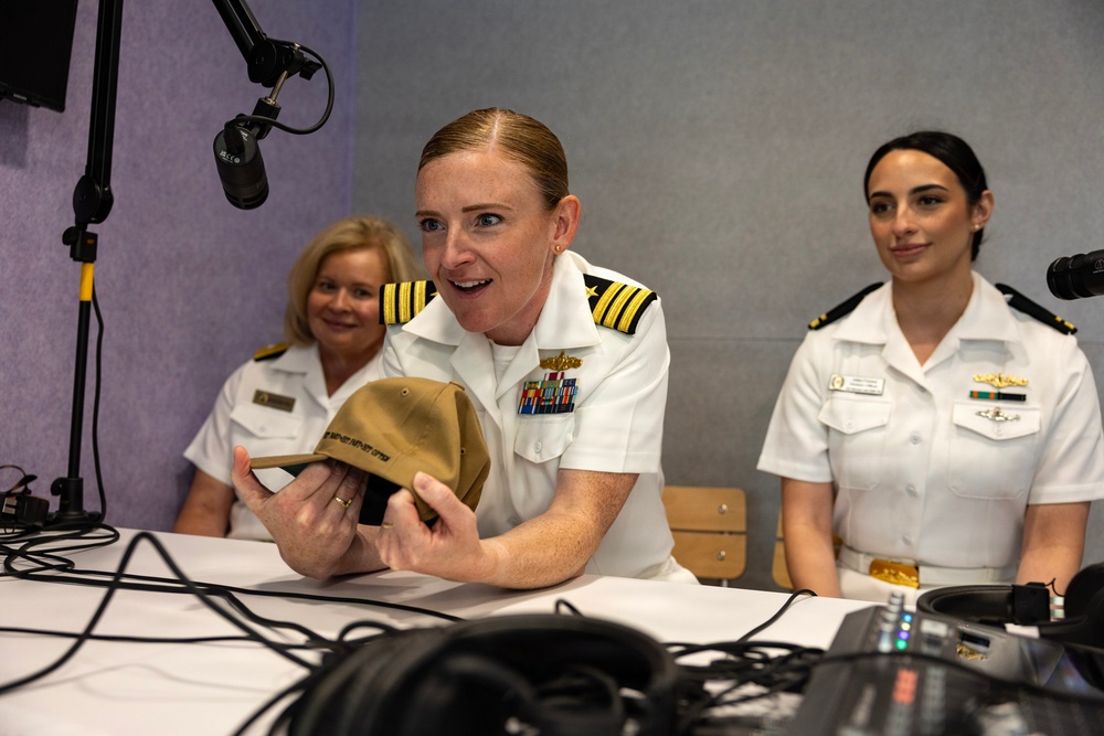 Sailors Visit the Girl Scouts DreamLab During Omaha Navy Week