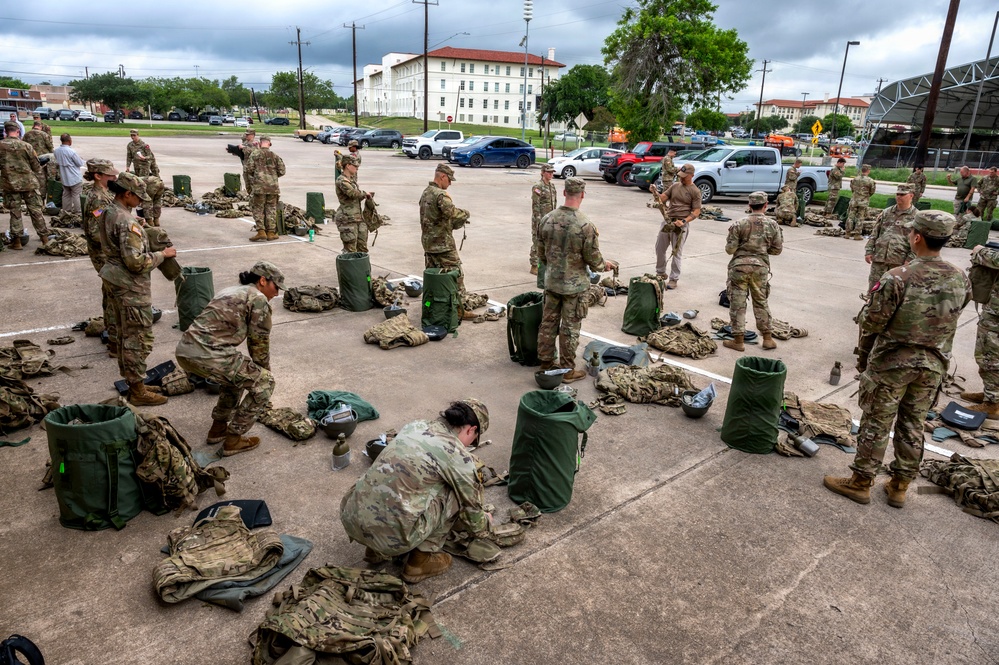 502d LRS distributes equipment to new officers