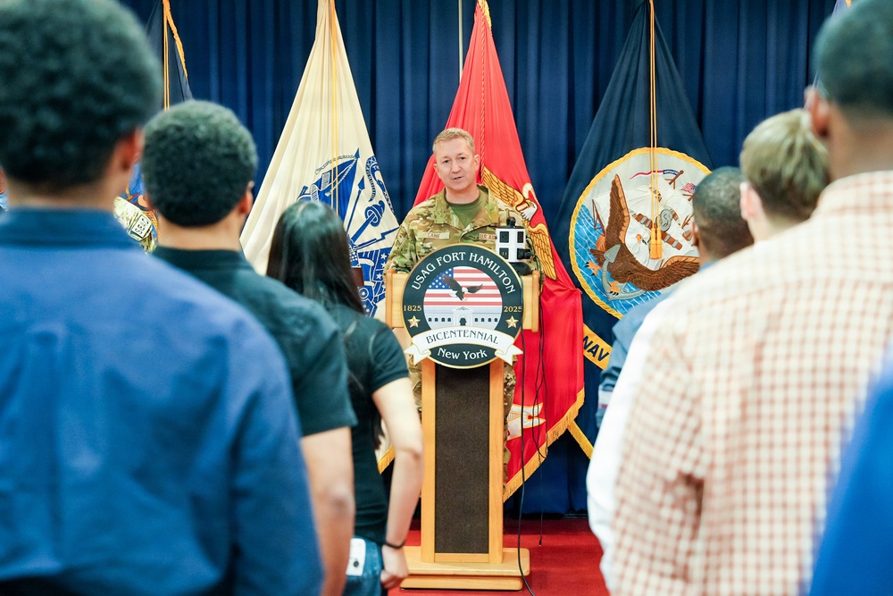 Chairman of the Joint Chiefs of Staff Gen. Dan Caine Visits Fort Hamilton and New York City Military Entrance Processing Station