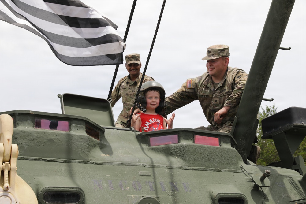 238th Division Artillery hosts Family Day at Fort Knox