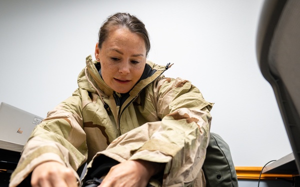 375th CONS prepares contracting officers to deliver mission support worldwide