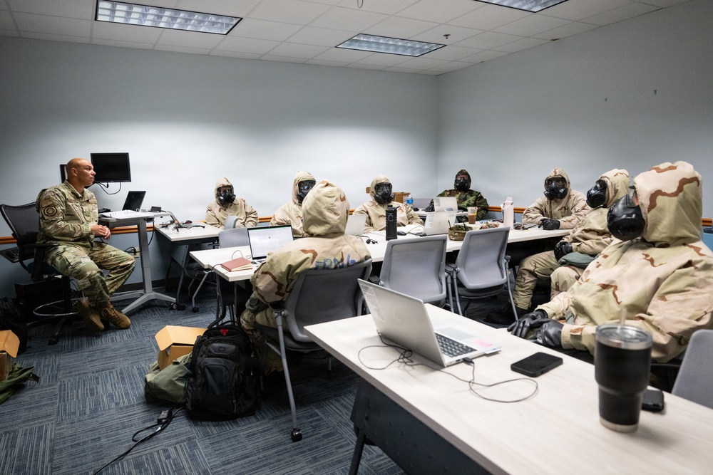 375th CONS prepares contracting officers to deliver mission support worldwide