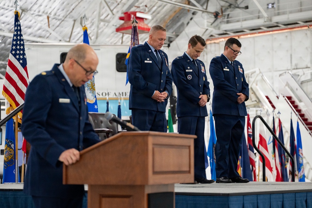 New commander takes helm of 89th Aerial Port Squadron