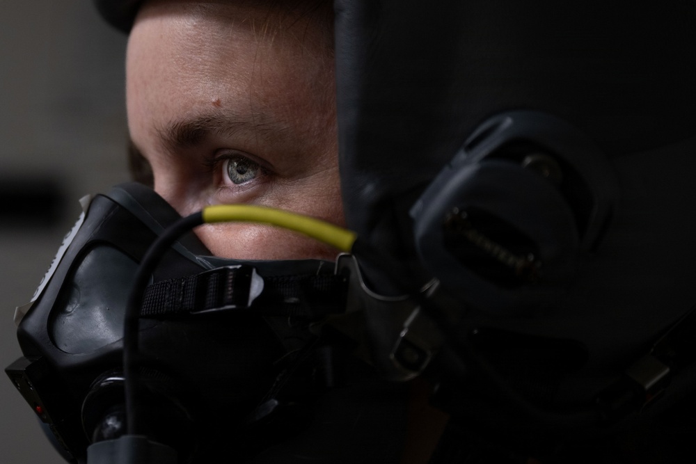 Rapid response under pressure: Andrews Aerospace Physiology conducts decompression sickness exercise