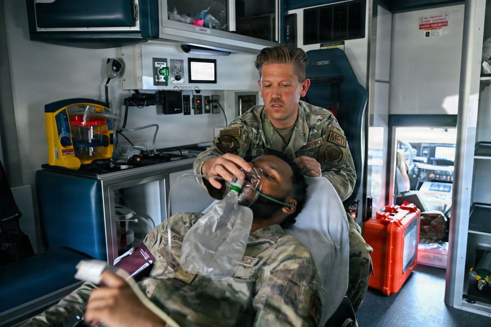 Rapid response under pressure: Andrews Aerospace Physiology conducts decompression sickness exercise