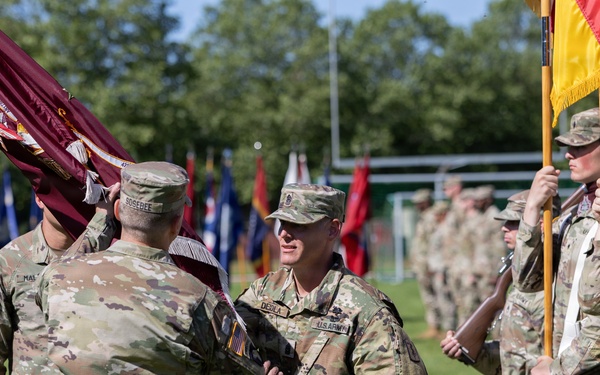 421st Multifunctional Medical Battalion Conducts Change of Command, Relinquishment of Responsibility Ceremony