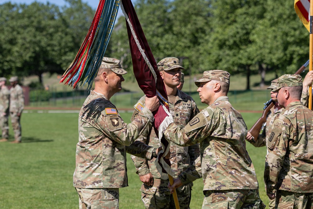 421st Multifunctional Medical Battalion Conducts Change of Command, Relinquishment of Responsibility Ceremony