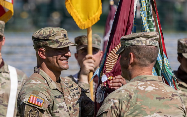 421st Multifunctional Medical Battalion Conducts Change of Command, Relinquishment of Responsibility Ceremony