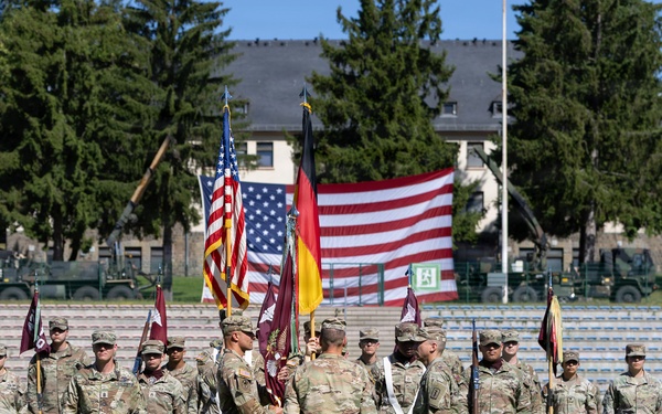 421st Multifunctional Medical Battalion Conducts Change of Command, Relinquishment of Responsibility Ceremony