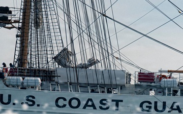 U.S. Coast Guard Academy cadet reunites with father following voyage aboard the USCGC Eagle