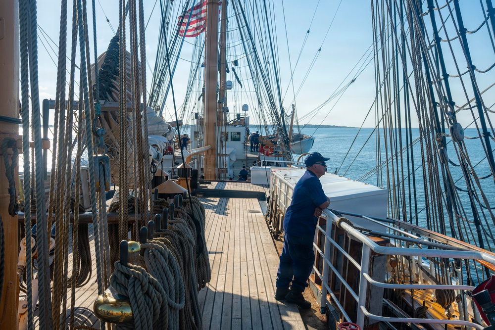 USCGC Eagle sails into Charleston