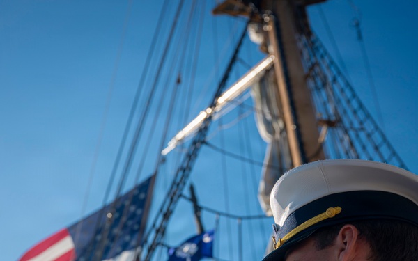 USCGC Eagle sails into Charleston