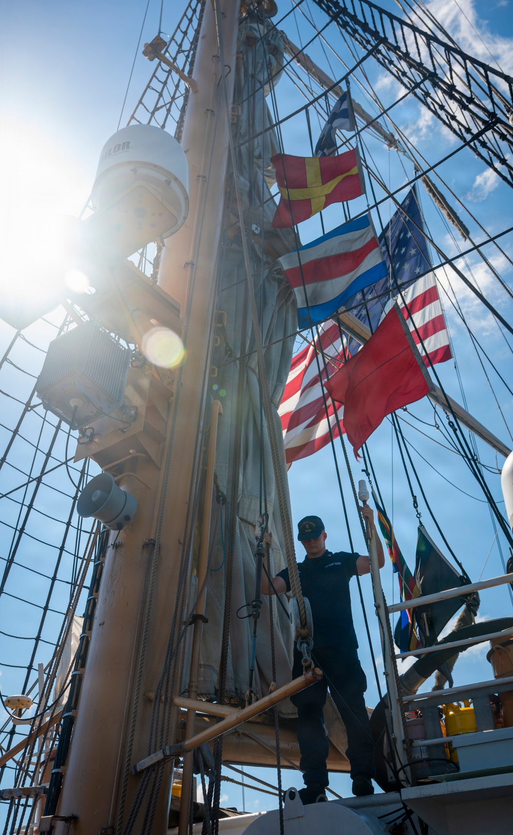 USCGC Eagle sails into Charleston