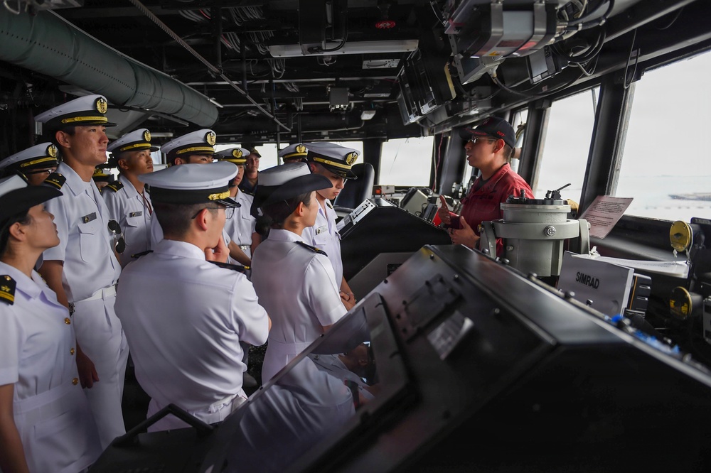 JMSDF Visits USS Stockdale