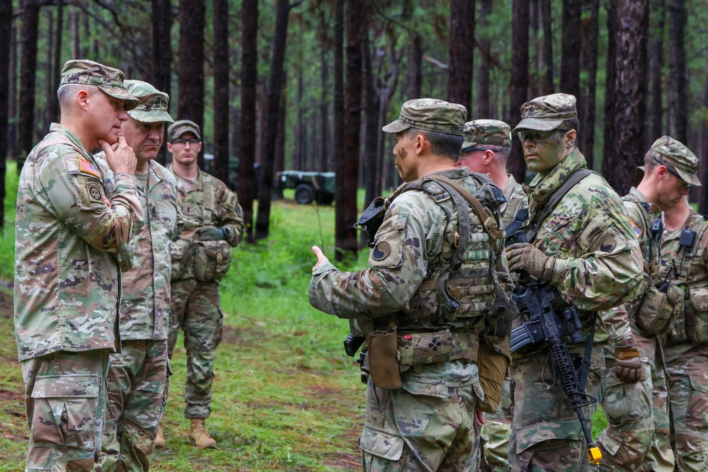 Gen. LaNeve, SMA Engage Soldiers at JRTC
