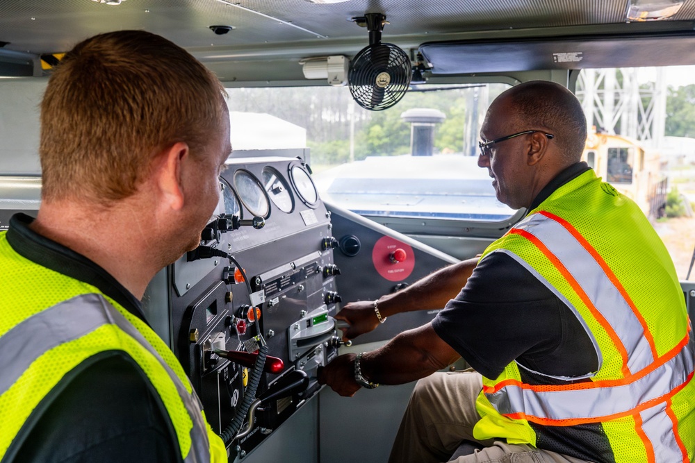 Joint Base Charleston acquires first locomotive in 60 years