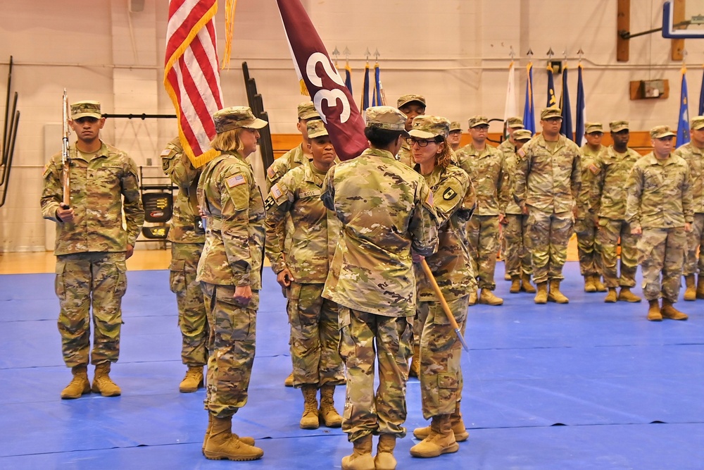 32d Hospital Center transfers leadership, welcomes new commander