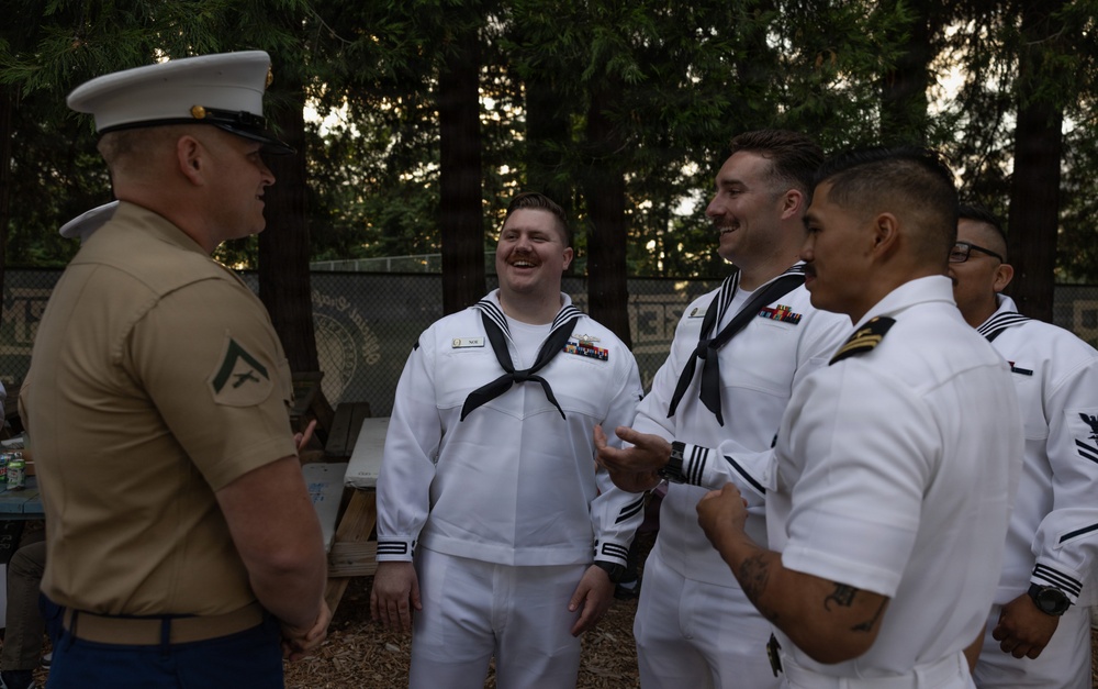 Marines and Sailors participate in Portland Fleet Week Rose Festival