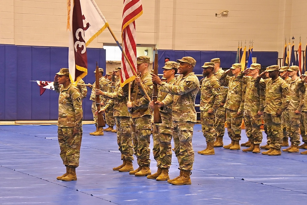 32d Hospital Center transfers leadership, welcomes new commander