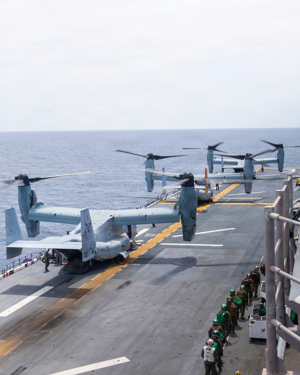26th Marine Expeditionary Unit's Type Commander's Amphibious Training | VMM-261 Embarks USS Kearsarge