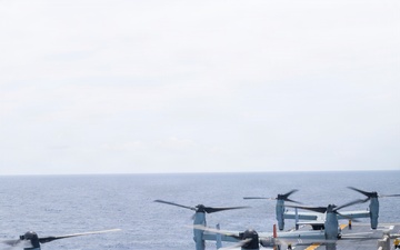 26th Marine Expeditionary Unit's Type Commander's Amphibious Training | VMM-261 Embarks USS Kearsarge