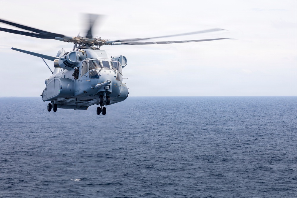 26th Marine Expeditionary Unit's Type Commander's Amphibious Training | CH-53K Cross-Deck