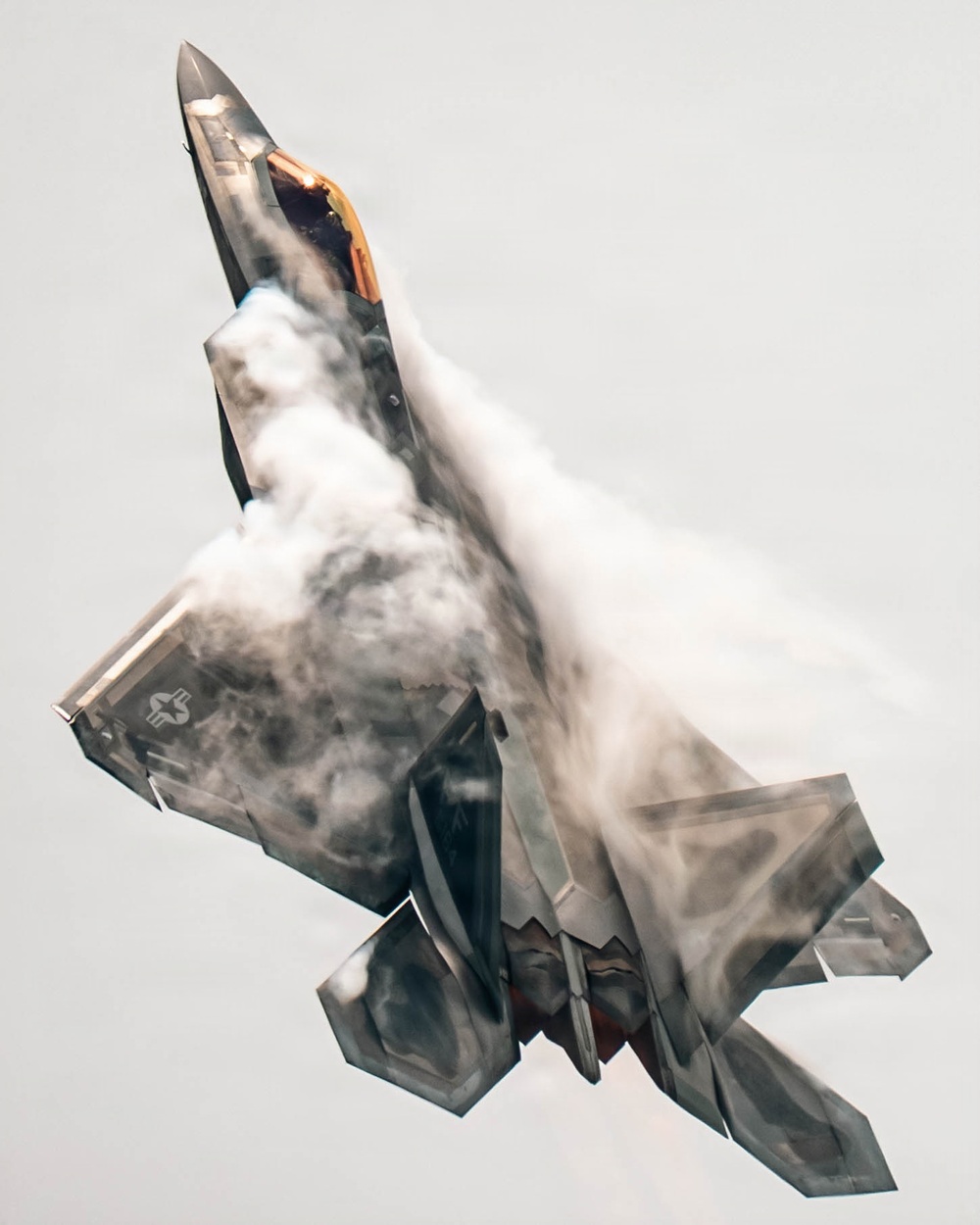 F-22 Demonstration Team performs for 2026 Dayton Airshow