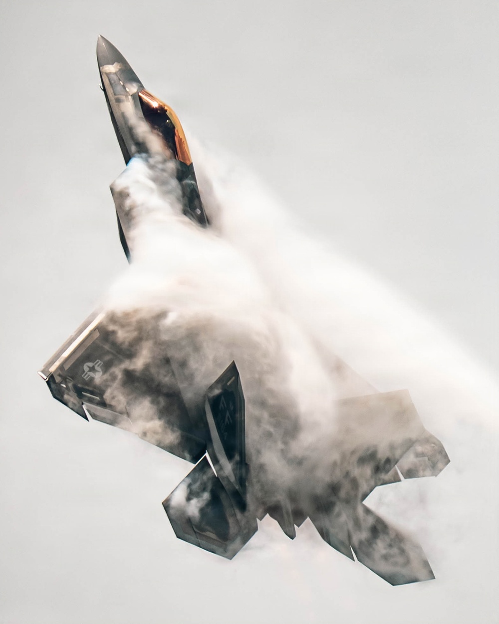 F-22 Demonstration Team performs for 2026 Dayton Airshow