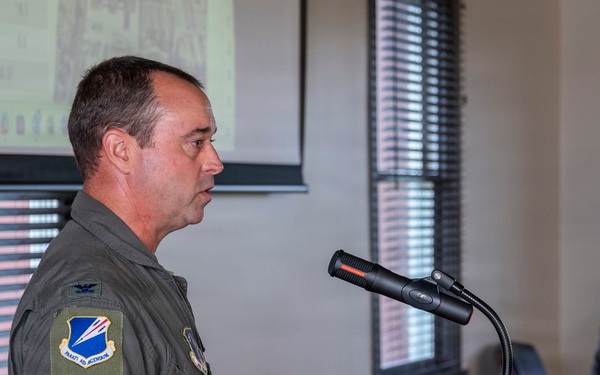 131st Bomb Wing hosts Missouri Military Preparedness and Enhancement Commission at Jefferson Barracks
