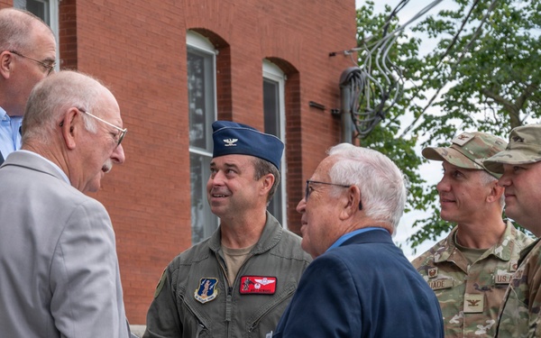 131st Bomb Wing hosts Missouri Military Preparedness and Enhancement Commission at Jefferson Barracks