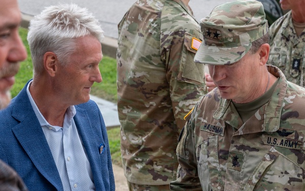 131st Bomb Wing hosts Missouri Military Preparedness and Enhancement Commission at Jefferson Barracks