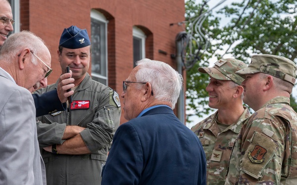 131st Bomb Wing hosts Missouri Military Preparedness and Enhancement Commission at Jefferson Barracks