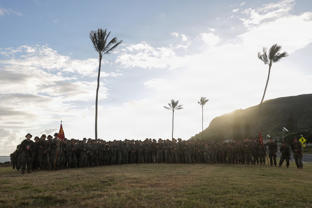 HQBN Conducts 15-km Conditioning Hike At MCBH
