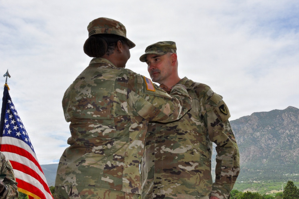 918th Contracting Battalion transfers command at Fort Carson