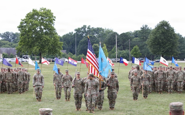 781st MI Battalion (Cyber), Vanguard Change of Command 03