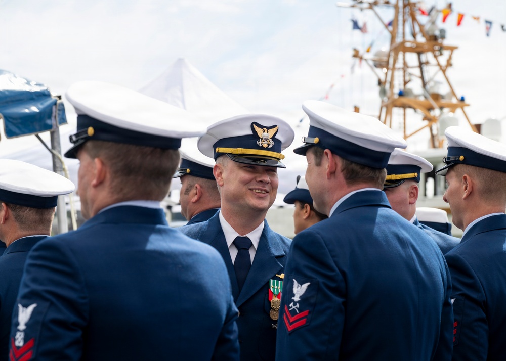 Coast Guard conducts change of command for Coast Guard Cutter John Witherspoon (WPC 1158)