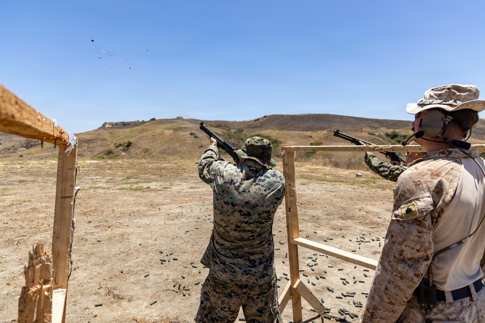 Drone Destroyers: 1st MLG Marines participate in C-sUAS course, preparing for the future fight